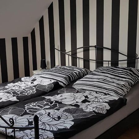 Drosselnest Moderne Design-Wohnung Alles Neu! ميندين المظهر الخارجي الصورة